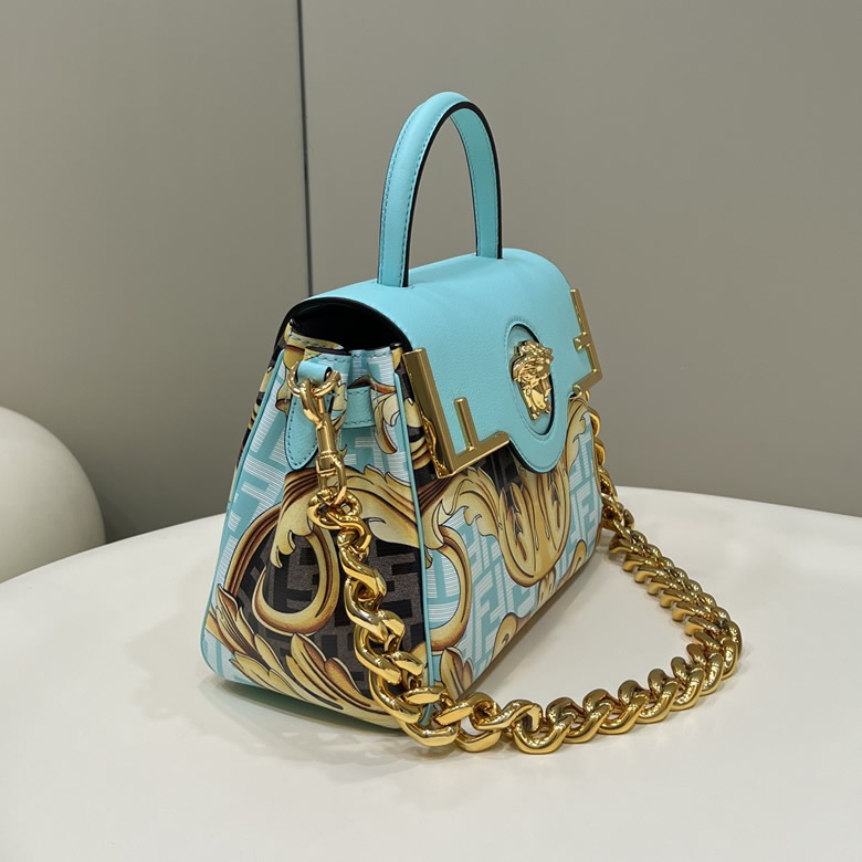 範思哲與芬迪世紀聯名爆款美杜莎繫列Versace標誌性的La Medusa手袋￥1980.00的图片-高仿範思哲包包Versace