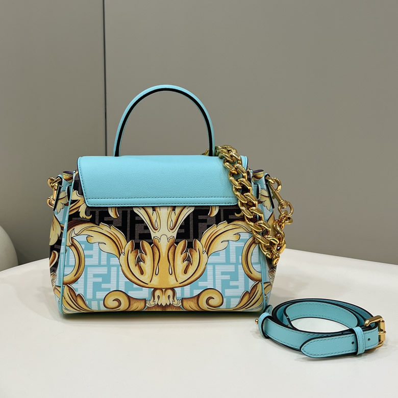 範思哲與芬迪世紀聯名爆款美杜莎繫列Versace標誌性的La Medusa手袋￥1980.00的图片-高仿範思哲包包Versace