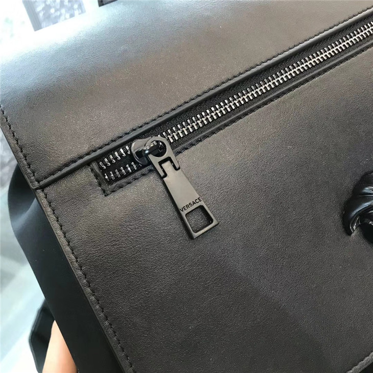 versace範思哲 新款男士雙肩包一比一精仿￥1980.00的图片-高仿範思哲包包Versace