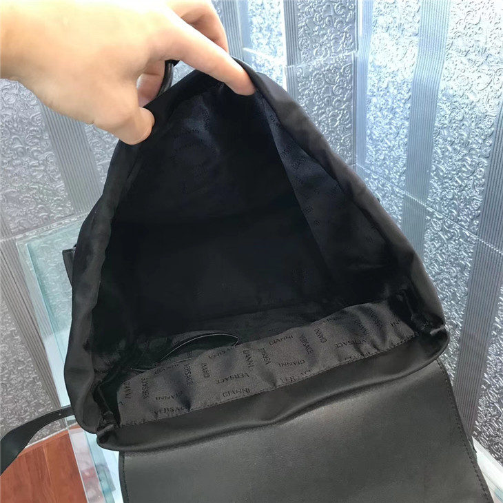 versace範思哲 新款男士雙肩包一比一精仿￥1980.00的图片-高仿範思哲包包Versace