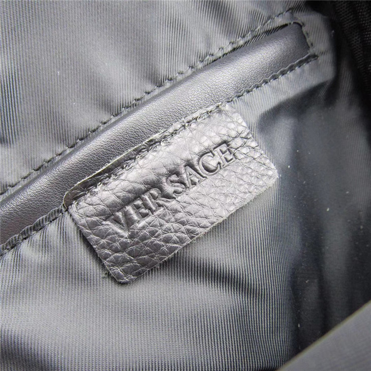 versace範思哲胸包一比一精仿進口牛皮皮頂級貨￥1380.00的图片-高仿範思哲包包Versace