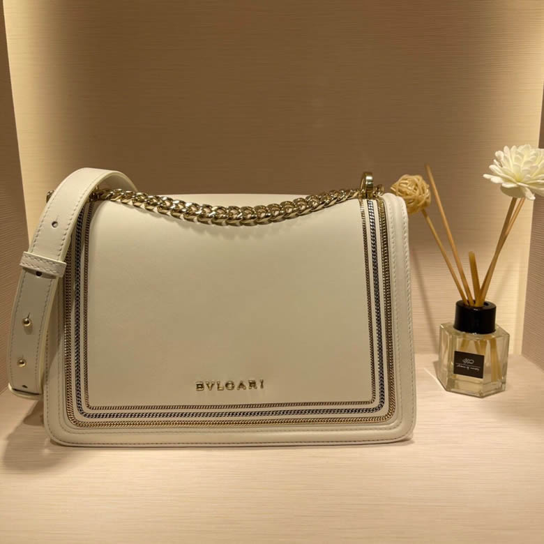 原單寶格麗Serpenti Diamond Blast繫列單層單肩斜挎包288656灰¥2980.00的图片-高仿寶格麗包包Bulgari 原單寶格麗Serpenti Diamond Blast繫列單層單肩斜挎包288656灰¥2980.00的图片-高仿寶格麗包包Bulgari