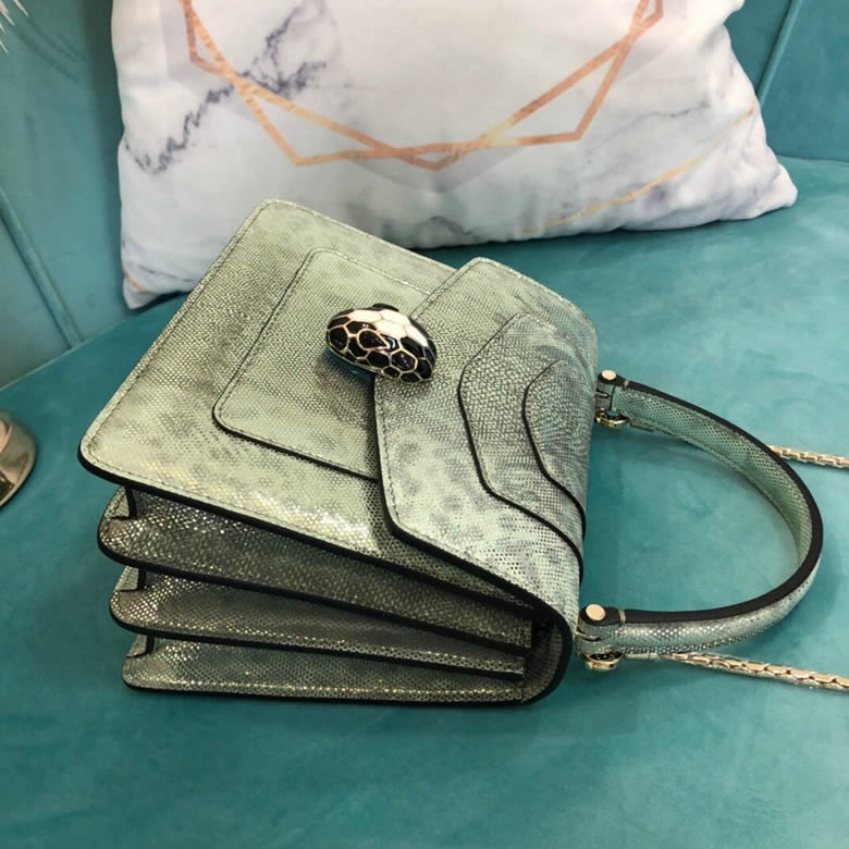 原單寶格麗薄荷綠金屬質感水蛇皮手提單肩斜挎包38329287093￥3980.00的图片-高仿寶格麗包包Bulgari