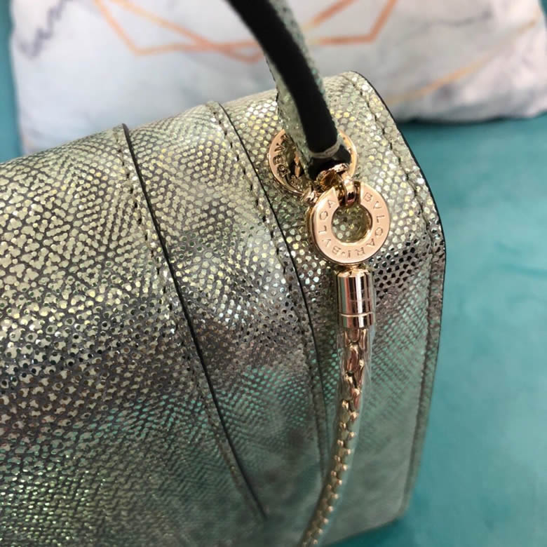 原單寶格麗薄荷綠金屬質感水蛇皮手提單肩斜挎包38329287093￥3980.00的图片-高仿寶格麗包包Bulgari