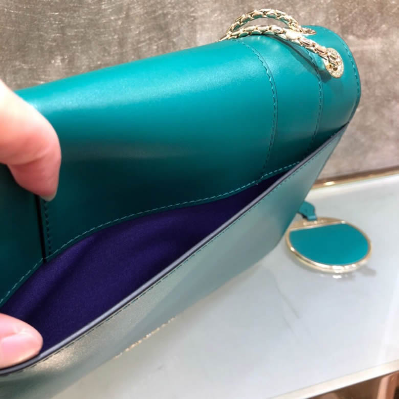 原單寶格麗女包祖母綠女士單肩斜挎包290323￥2880.00的图片-高仿寶格麗包包Bulgari