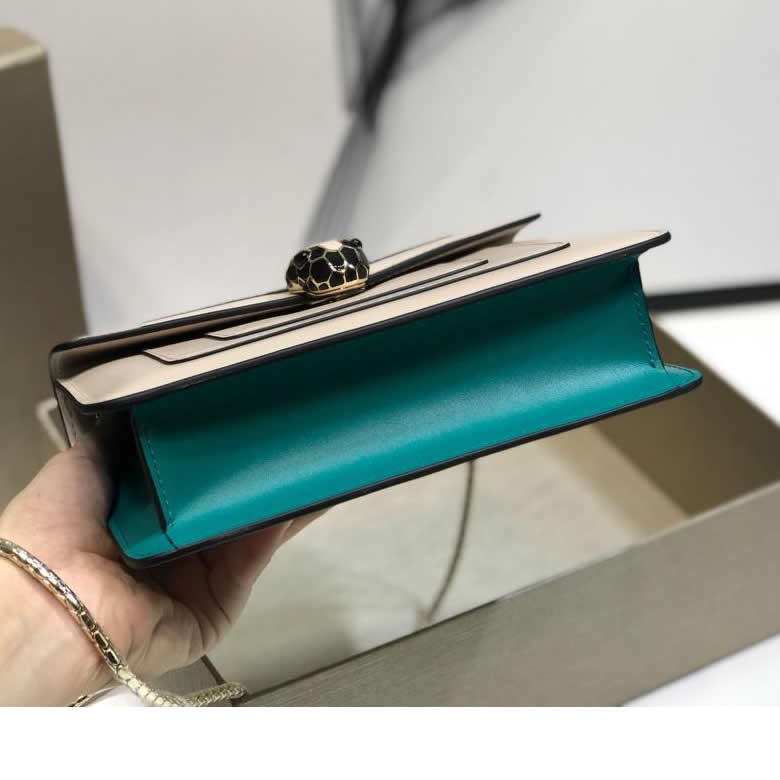 20cm原單寶格麗專櫃同步新款來襲 serpent forever 蛇頭包283558綠/紅/白 ￥1480.00的图片-高仿寶格麗包包Bulgari