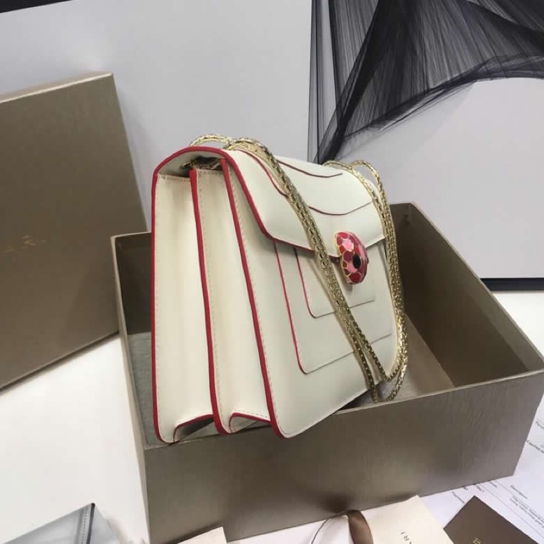 28cm原單寶格麗Serpenti 琺瑯雙層彩色蛇頭包 B35362粉/黃/白￥1920.00的图片-高仿寶格麗包包Bulgari