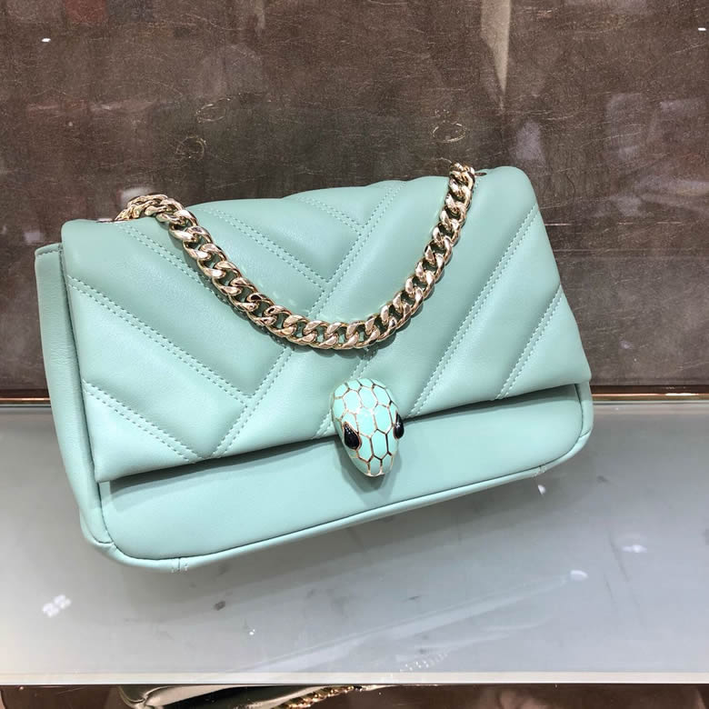 原單BVLGARI寶格麗serpenti Cabochon繫列鏈條單肩斜挎包287993￥2480.00的图片-高仿寶格麗包包Bulgari