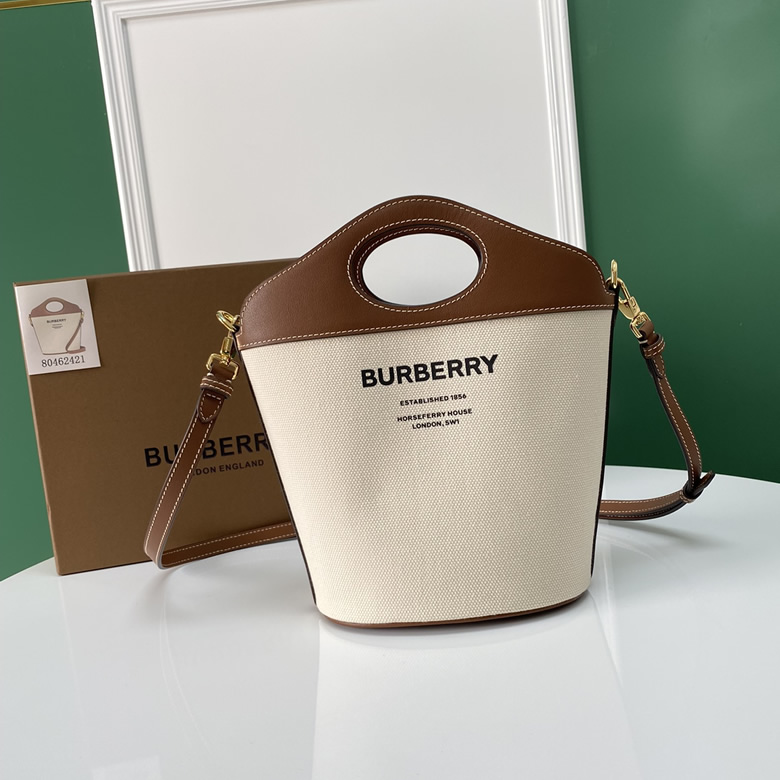 精仿Burberry巴寶莉Bucket Pocket小號水桶包￥1680.00