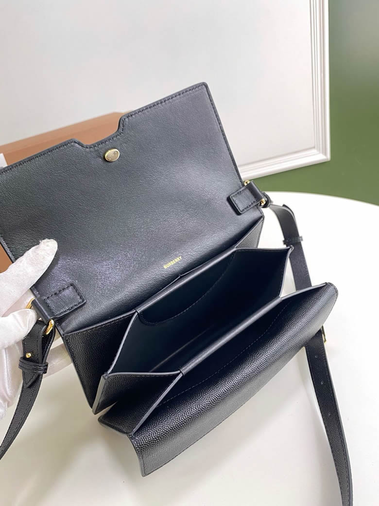 Burberry巴寶莉 最新TB繫列風琴信封包黑色￥980.00的图片-高仿博柏利包包Burberry巴寶莉、高仿博柏利女包Burberry巴寶莉
