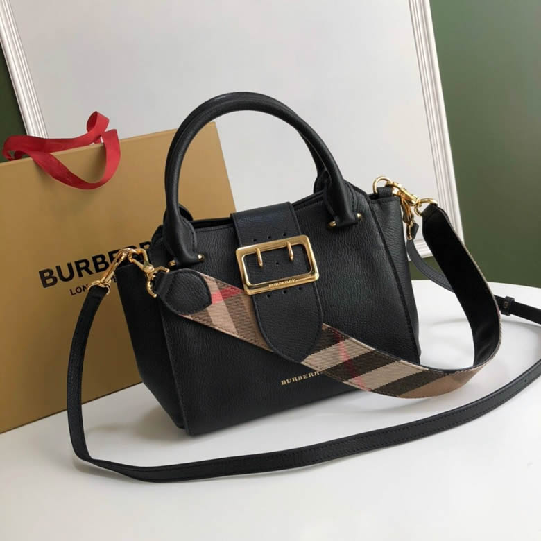 原單Burberry女包巴寶莉托特包款The Buckle 搭扣包7971小號￥1480.00