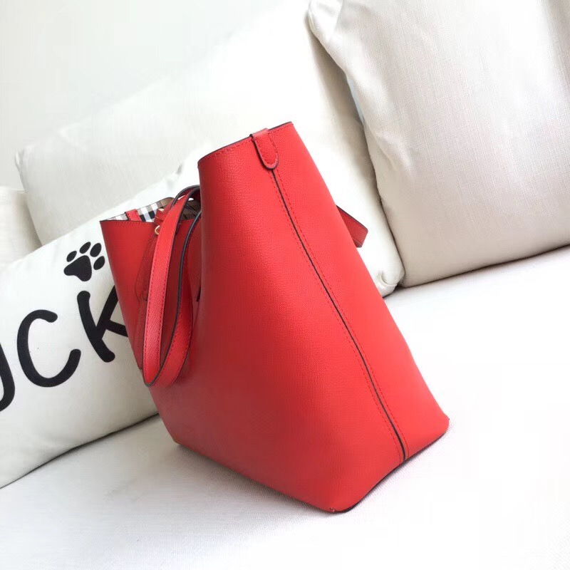 Burberry巴寶莉 Haymarket格紋 拼色雙面 購物袋 手提女包 大紅￥1480.00的图片-高仿博柏利包包Burberry巴寶莉、高仿博柏利女包Burberry巴寶莉