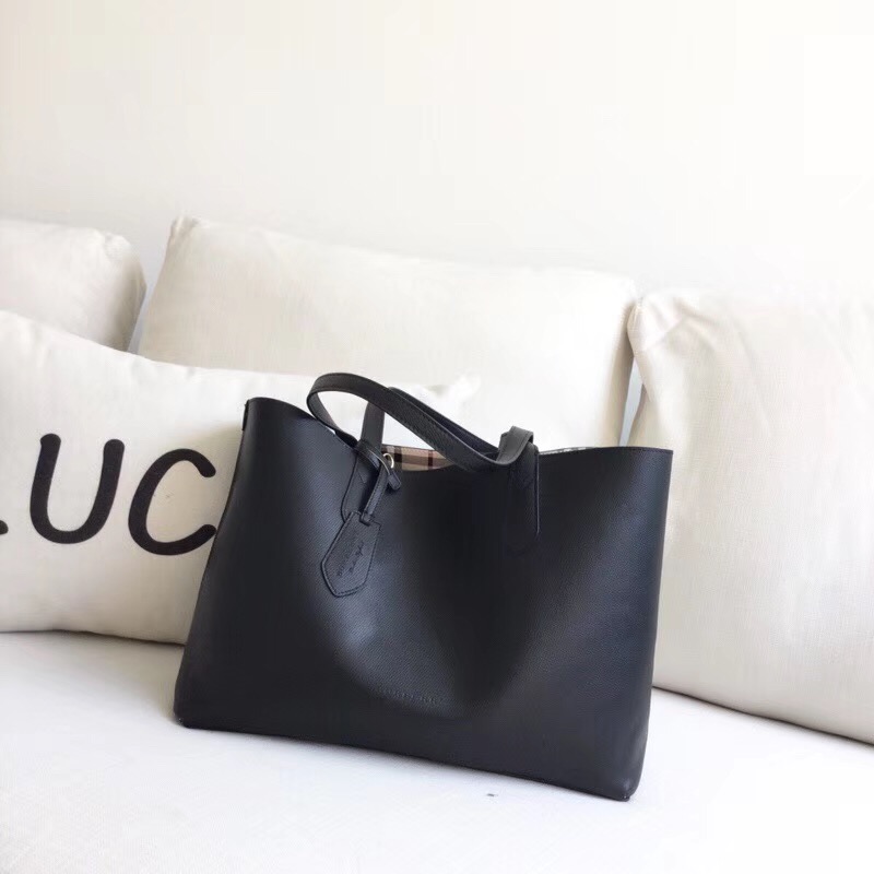 Burberry巴寶莉 Haymarket格紋 拼色雙面 購物袋 手提女包 黑色￥1480.00的图片-高仿博柏利包包Burberry巴寶莉、高仿博柏利女包Burberry巴寶莉