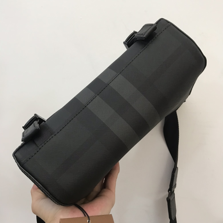 巴寶莉官網中國官方網頂級原單版型立挺的信使包80528991￥1480.00的图片-高仿博柏利包包Burberry巴寶莉、高仿博柏利男包Burberry巴寶莉