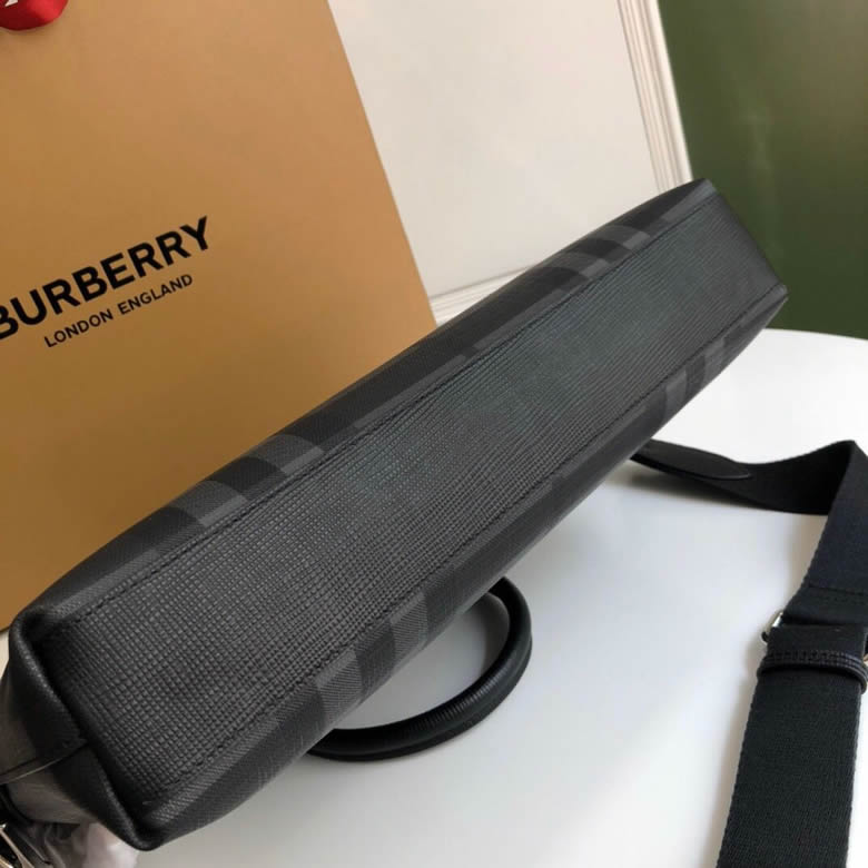 Burberry原版一比一巴寶莉煙熏格紋裁片男款公文包￥1480.00的图片-高仿博柏利包包Burberry巴寶莉、高仿博柏利男包Burberry巴寶莉