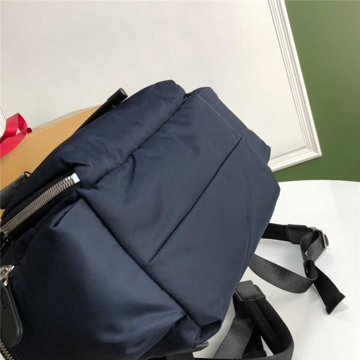 Burberry巴寶莉The Rucksack中號尼龍拼皮革軍旅背包80067231￥1480.00的图片-高仿博柏利包包Burberry巴寶莉、高仿博柏利男包Burberry巴寶莉