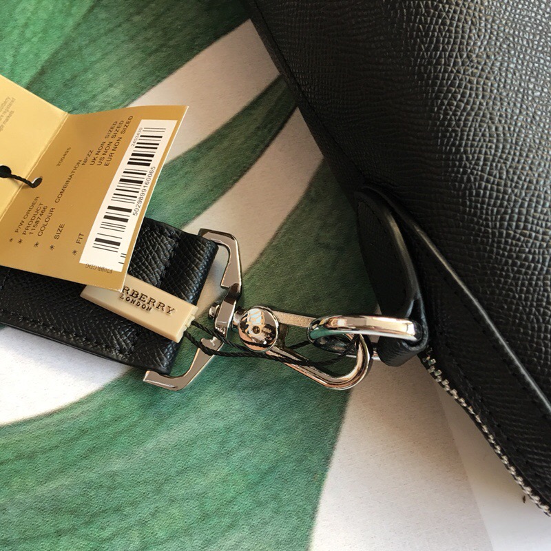 頂級專櫃老鼠貨 最新款頂級原單貨巴寶莉男士公文包5210￥1680.00的图片-高仿博柏利包包Burberry巴寶莉、高仿博柏利男包Burberry巴寶莉