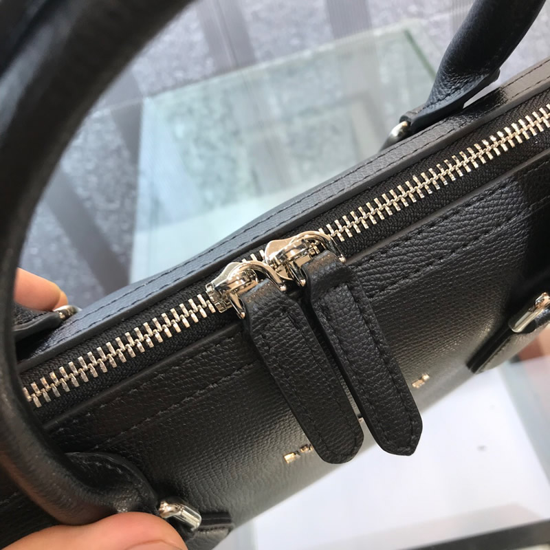 頂級專櫃老鼠貨 最新款頂級原單巴寶莉男士公文包￥1680.00的图片-高仿博柏利包包Burberry巴寶莉、高仿博柏利男包Burberry巴寶莉