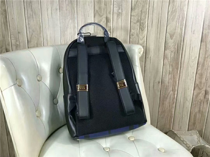 原單巴寶莉雙肩包仿巴寶莉背包專櫃最新款男士雙肩旅行包原版牛皮 ￥980.00的图片-高仿博柏利包包Burberry巴寶莉、高仿博柏利男包Burberry巴寶莉