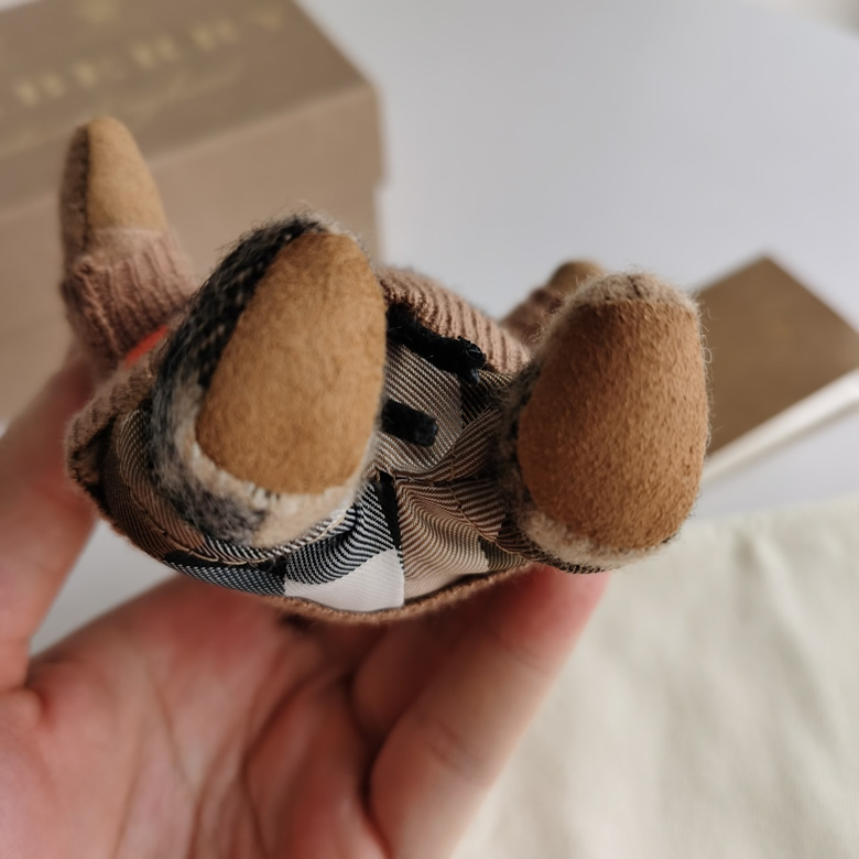 巴寶莉最新款小熊掛件泰迪熊鑰匙扣原單￥680.00的图片-高仿博柏利包包Burberry巴寶莉、高仿博柏利錢包Burberry巴寶莉