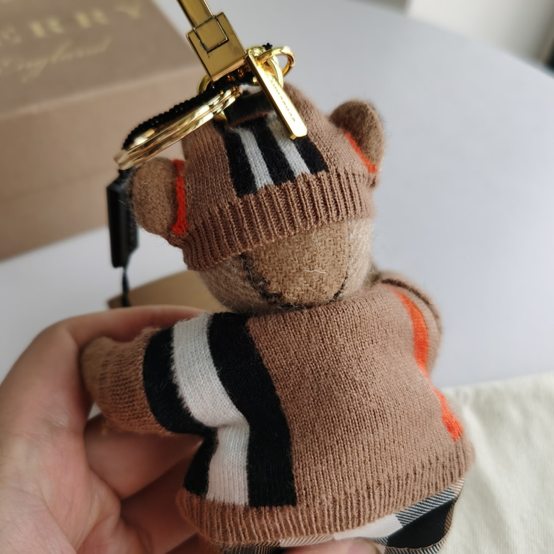 巴寶莉最新款小熊掛件泰迪熊鑰匙扣原單￥680.00的图片-高仿博柏利包包Burberry巴寶莉、高仿博柏利錢包Burberry巴寶莉