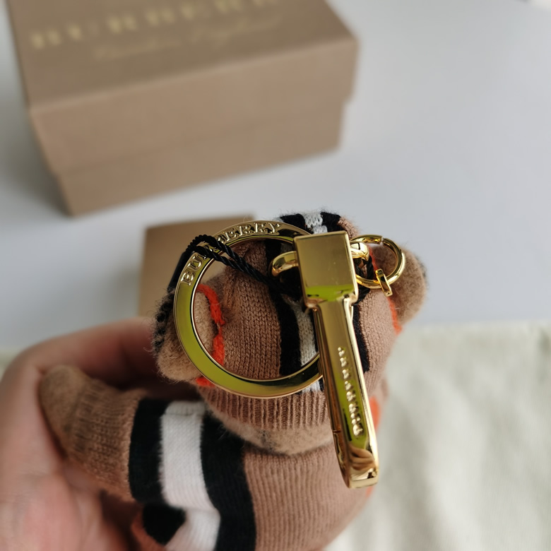 巴寶莉最新款小熊掛件泰迪熊鑰匙扣原單￥680.00的图片-高仿博柏利包包Burberry巴寶莉、高仿博柏利錢包Burberry巴寶莉