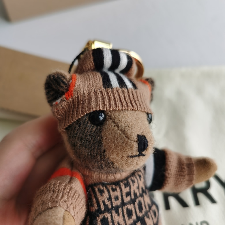 巴寶莉最新款小熊掛件泰迪熊鑰匙扣原單￥680.00的图片-高仿博柏利包包Burberry巴寶莉、高仿博柏利錢包Burberry巴寶莉