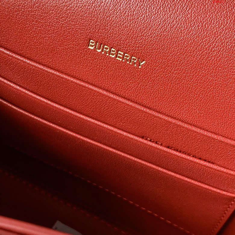 原單Burberry博柏利Vintage格紋拼皮革錢夾(含可拆式背帶)紅色粉色￥980.00的图片-高仿博柏利包包Burberry巴寶莉、高仿博柏利錢包Burberry巴寶莉