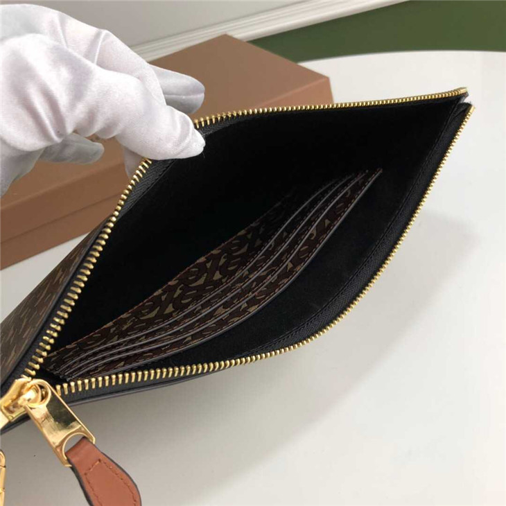 復刻Burberry巴寶莉環保帆佈女士手拿包80188941￥860.00的图片-高仿博柏利包包Burberry巴寶莉、高仿博柏利錢包Burberry巴寶莉