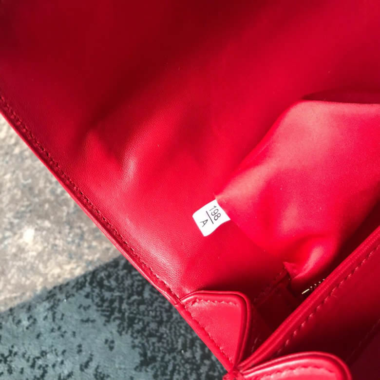 MIUMIU繆繆頂級進口Matelasse小羊皮材質經典提花壓紋手提包單肩斜挎包5BA094￥1980.00的图片-高仿繆繆包包MiuMiu
