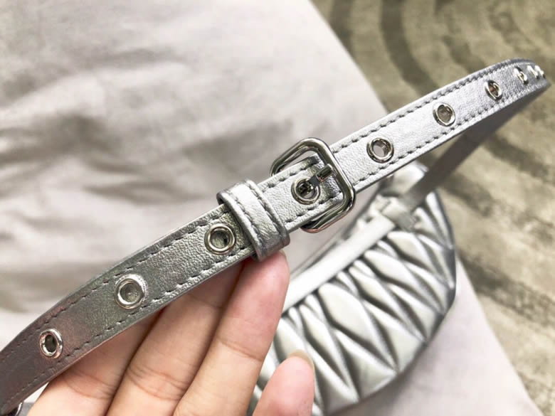 MIUMIU繆繆頂級進口Matelasse小羊皮材質新款腰包5BL010￥1480.00的图片-高仿繆繆包包MiuMiu