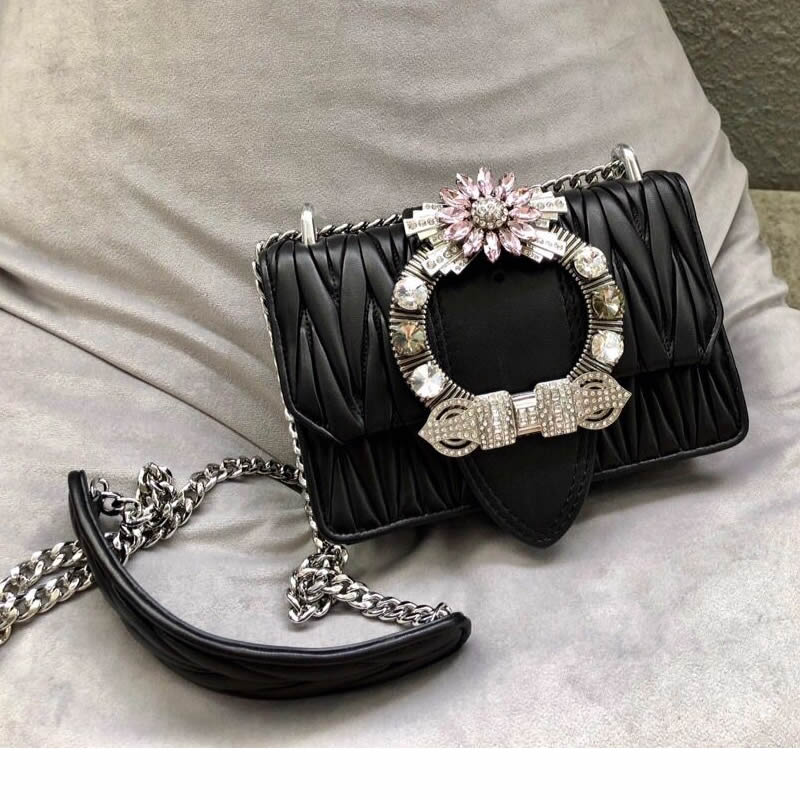 MIU MIU繆繆Matelasse頂級進口小羊皮單肩斜挎包5BD084￥1980.00的图片-高仿繆繆包包MiuMiu