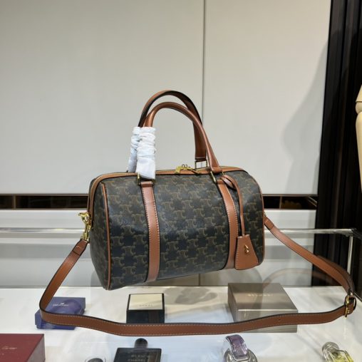 Celine賽琳專櫃新款枕頭包經典老花繫列Lisa同款￥980.00