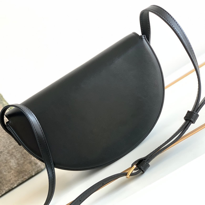 高仿CELINE賽琳BESACE TRIOMPHE光滑牛皮革手袋11123黑￥1780.00的图片-高仿賽琳包包CELINE