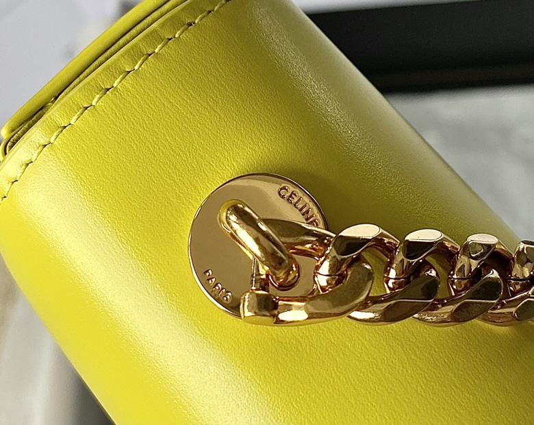 高仿CELINE 新款CUIR TRIOMPHE 凱旋門腋下包 199242黃¥1580.00的图片-高仿賽琳包包CELINE 高仿CELINE 新款CUIR TRIOMPHE 凱旋門腋下包 199242黃¥1580.00的图片-高仿賽琳包包CELINE