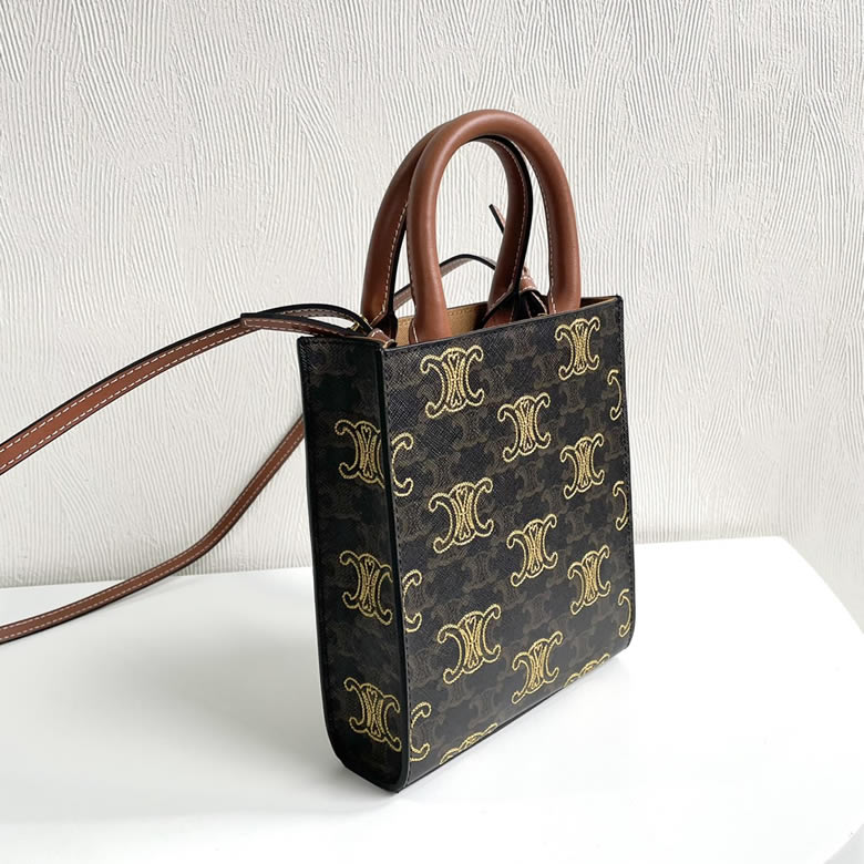 原單一比一高仿塞琳女包8010-1繡花CABAS TRIOMPHE￥980.00的图片-高仿賽琳包包CELINE