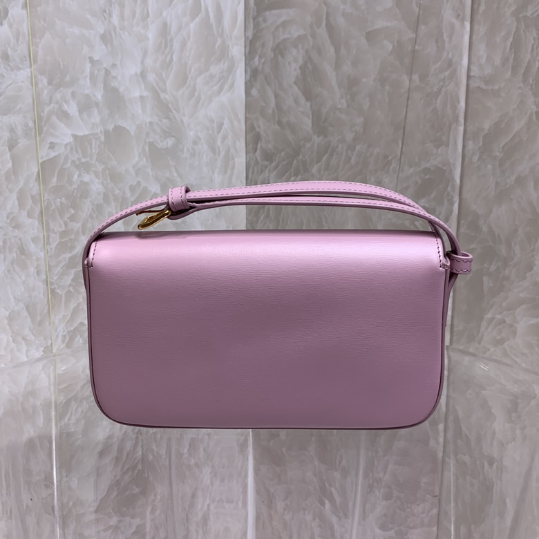 塞琳官網全新Triomphe凱旋門腋下包0211￥1880.00的图片-高仿賽琳包包CELINE