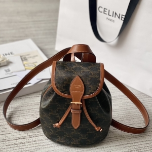 高仿CELINE早春款凱旋門帆佈印花雙肩包 197662￥1580.00