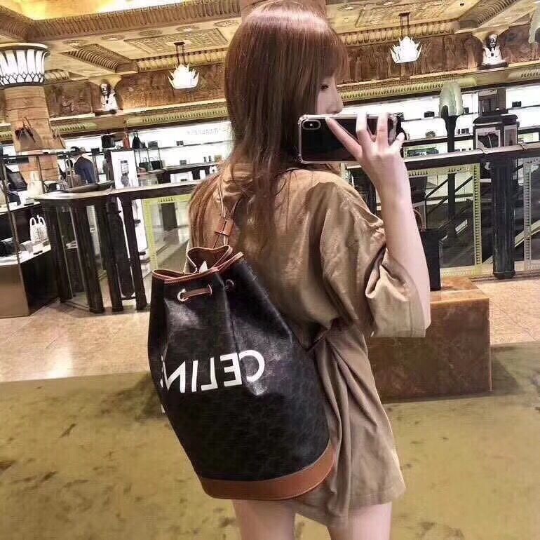 Celine/賽琳TRIOMPHE帆佈中號水手包水桶抽繩書包雙肩背包 191532￥1680.00的图片-高仿賽琳包包CELINE