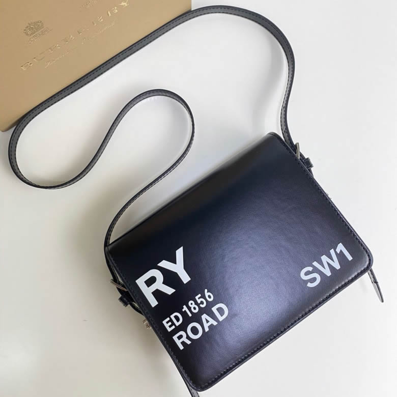 Burberry巴寶莉防水塗層帆佈Horseferry印花Grace格雷絲包斜挎包￥1480.00的图片-高仿博柏利包包Burberry巴寶莉、高仿博柏利女包Burberry巴寶莉