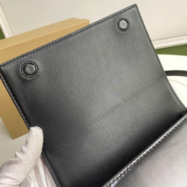 Burberry巴寶莉防水塗層帆佈Horseferry印花Grace格雷絲包斜挎包￥1480.00的图片-高仿博柏利包包Burberry巴寶莉、高仿博柏利女包Burberry巴寶莉