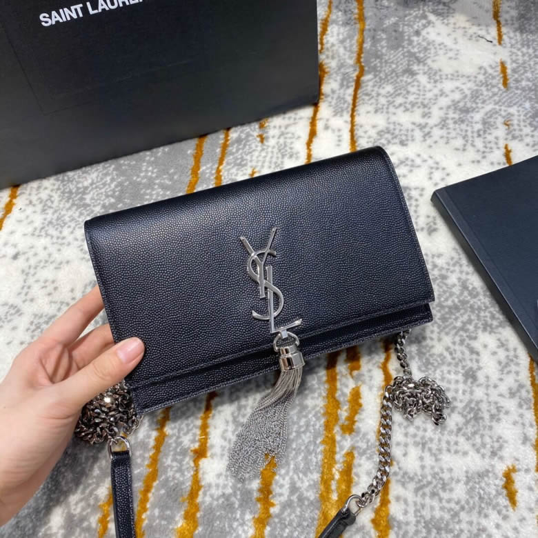 YSL/聖羅蘭MONOGRAM KATE 魚子醬流蘇鏈條包452159黑色銀/金扣￥1480.00