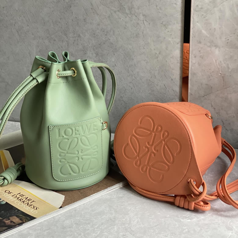 LOEWE羅意威Sailor抽繩水桶包 0678橘色￥1680.00的图片-高仿羅意威包包Loewe