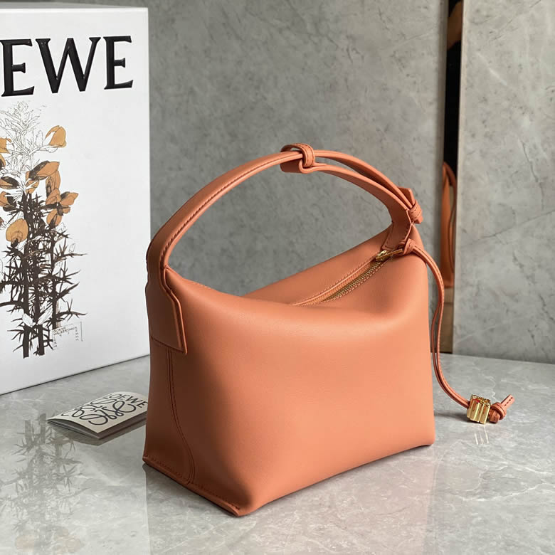 LOEWE羅意威520情人節限定款 cubi全皮飯盒包 0559橙￥1680.00的图片-高仿羅意威包包Loewe