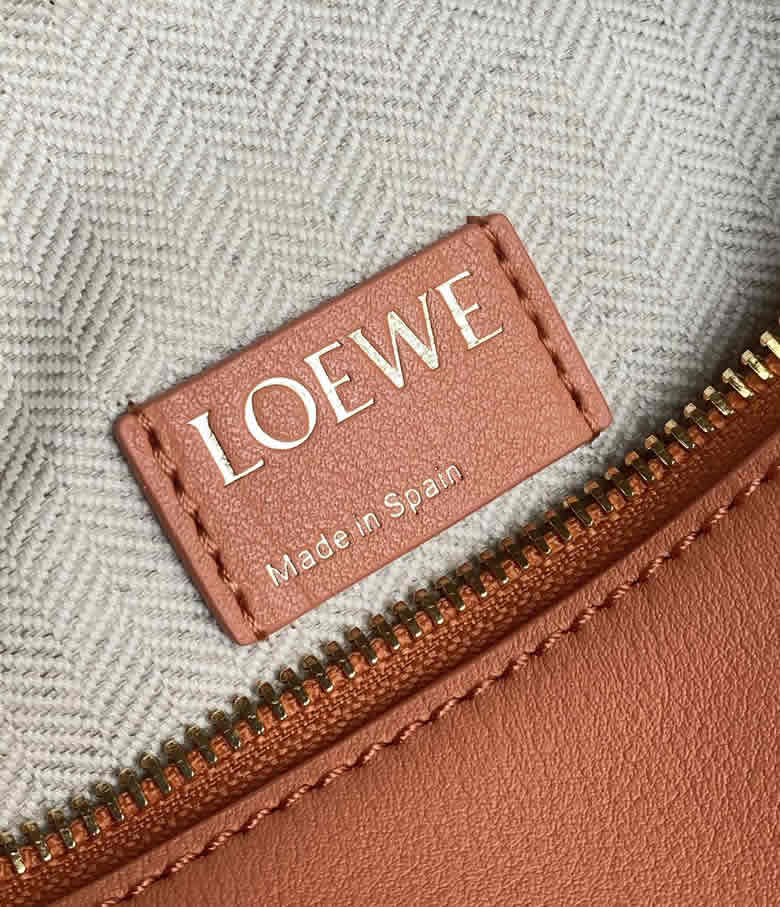 LOEWE羅意威520情人節限定款 cubi全皮飯盒包 0559橙￥1680.00的图片-高仿羅意威包包Loewe