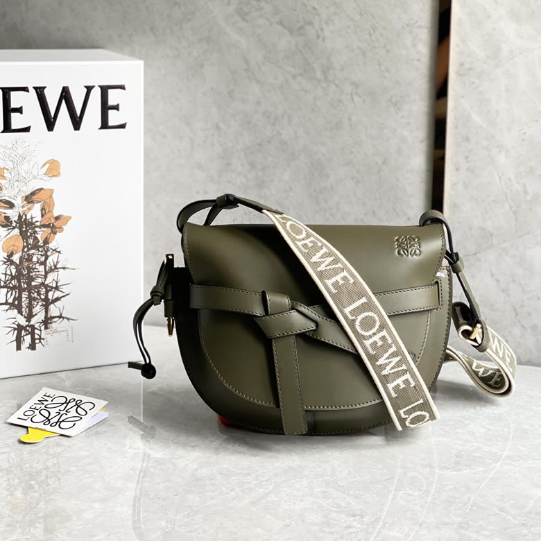 高仿羅意威母寛肩帶馬鞍包 10183￥1980.00