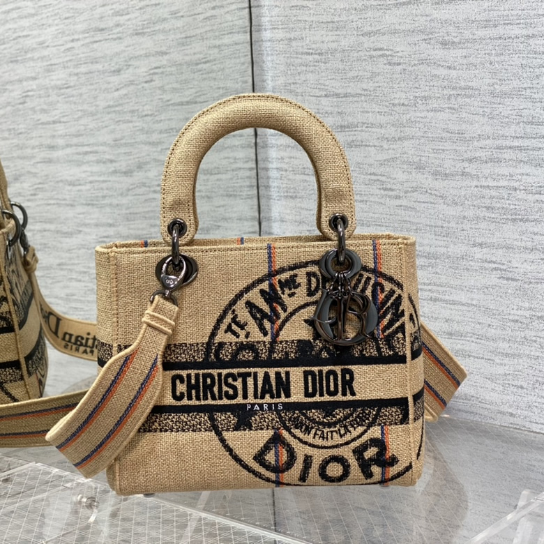 DIOR 中號LADY D-LITE戴妃包 M0565BRUW_M918￥1480.00