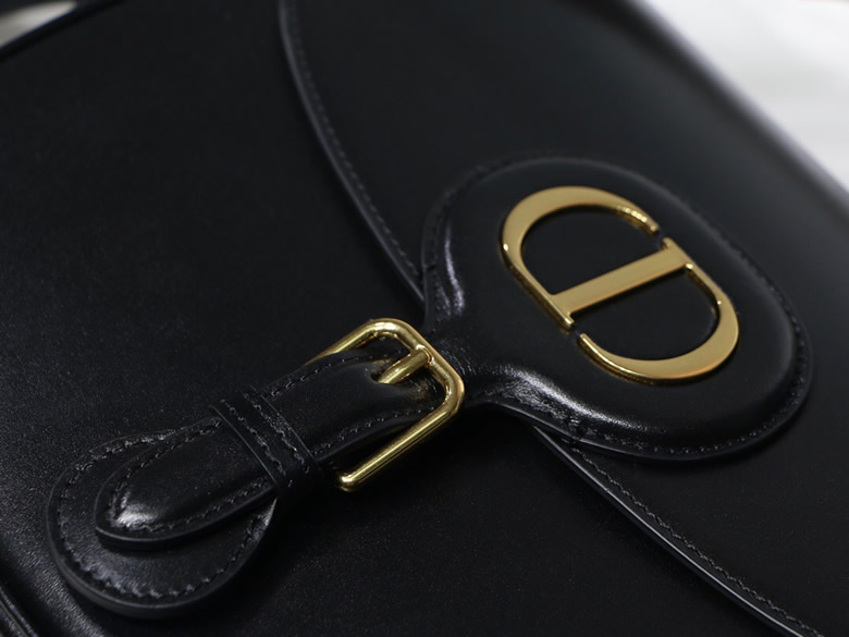 高仿Dior女包Oblique印花刺繡肩帶大號Bobby馬鞍包 M9320黑色￥1480.00的图片-高仿迪奧包包DIOR、高仿迪奧女包DIOR