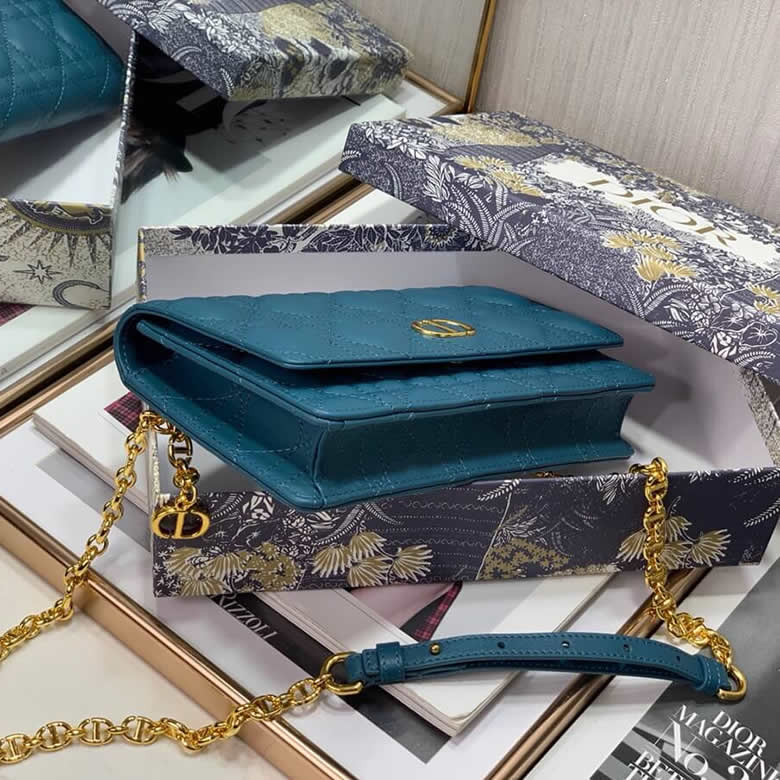 迪奧經典女包Dior Caro腰包 S5091UWHC_M01Z￥980.00的图片-高仿迪奧包包DIOR、高仿迪奧女包DIOR