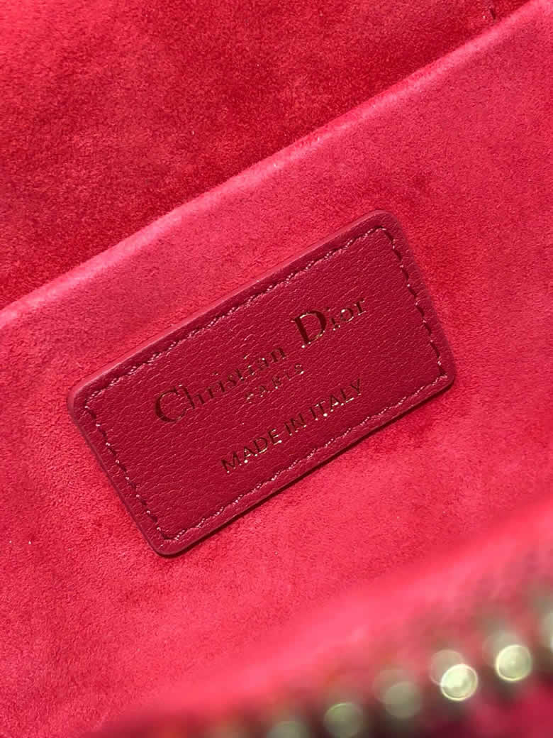 原單Dior女包Travel紅色羊皮藤格紋單肩手提化妝包 S5488UNTR_M53R￥1680.00的图片-高仿迪奧包包DIOR、高仿迪奧女包DIOR